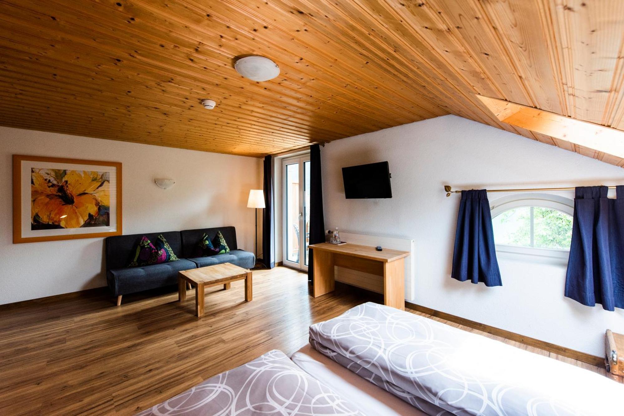Hotel Brienzerburli Бриенц Экстерьер фото